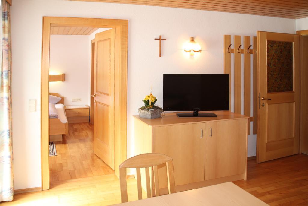 Haus Obere Allmein Sankt Gallenkirch Pokoj fotografie